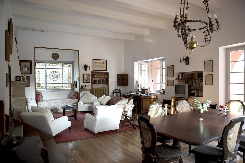 The Villa Averoff Kírinthos Rum bild